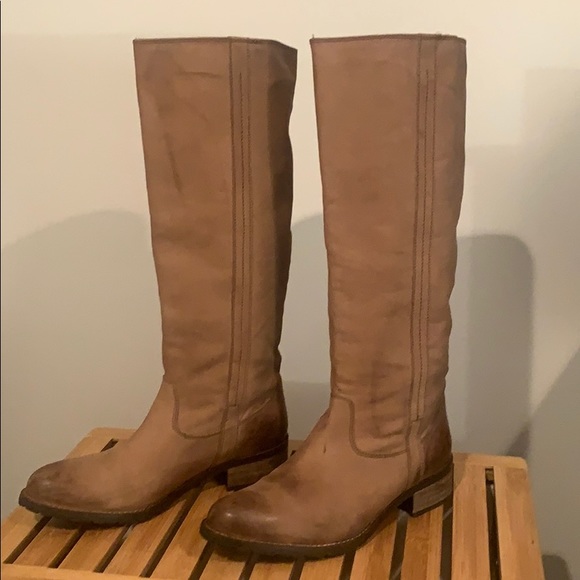 Gorgeous Italian leather boots - Picture 2 of 12